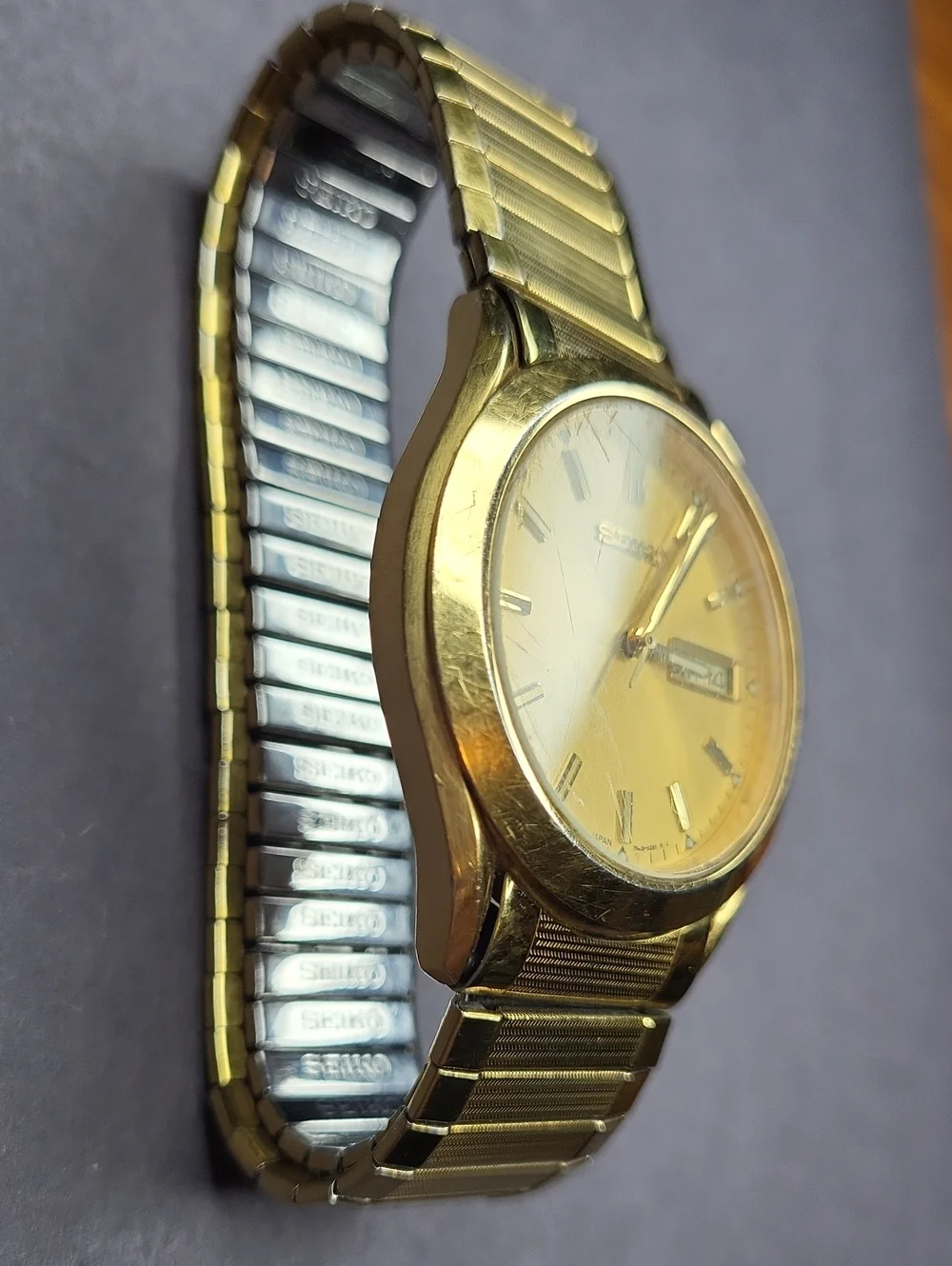 Seiko Men's Gold Tone Dress Watch
